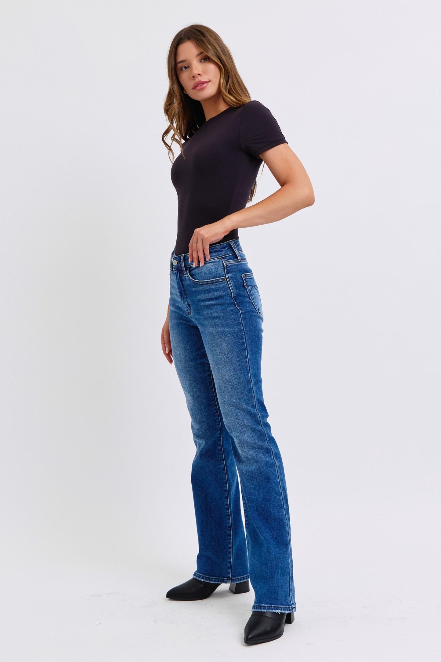 Judy Blue Mid-Rise Bootcut Jeans with Thermal Lining