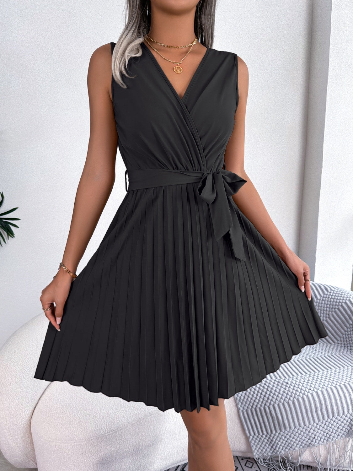 Tied Sleeveless Pleated Dress